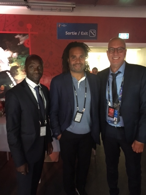 Christian Karembeu et Claude Makelele avec le Dr Gaillaud